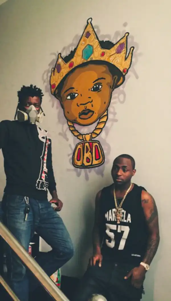 Proud Dad!! Davido Shows Off Artwork With His Baby